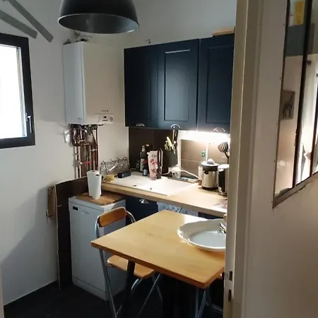 Hébergement de vacances La Velaysienne 5 étoiles Piscine,sauna, Jacuzzi *